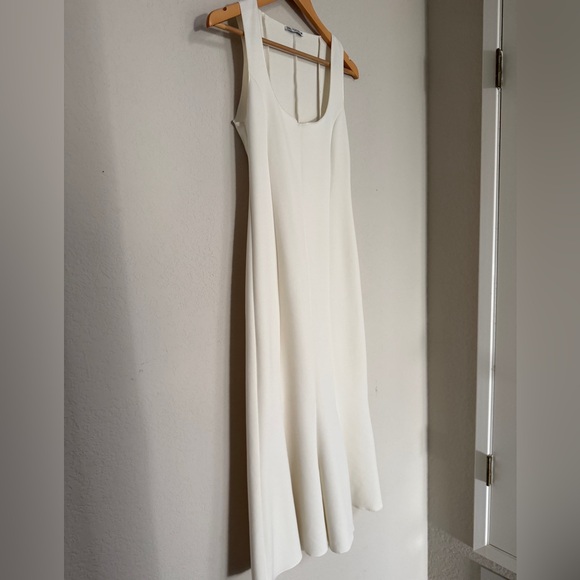 Zara Dresses & Skirts - Zara White Sleeveless Dress size S